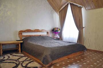 Фотографии Отель Mini-hotel Yandrusi г. Каменец-Подольский (Украина) №1 Фото Отель Mini-hotel Yandrusi г. Каменец-Подольский 1