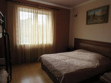 Фото номера Полулюкс Отель Monte-Kristo Hotel г. Каменец-Подольский 3