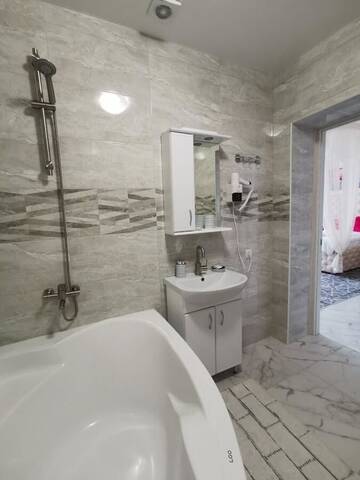Фото номера Улучшенные апартаменты Отель Monte-Kristo Hotel г. Каменец-Подольский 21