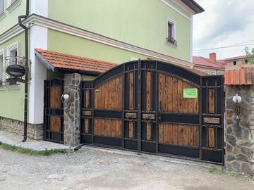 Фото номера Трехместный номер Мини-отель Old Town Гостевой Дом г. Каменец-Подольский 33