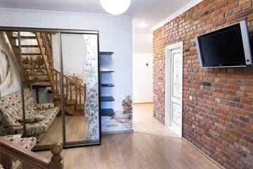 Фото номера Апартаменты с 2 спальнями Апартаменты Apartments in Old City г. Каменец-Подольский 18