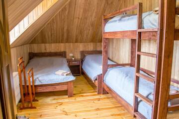 Фото номера Cемейный номер с собственной ванной комнатой Мини-отель Home Hotel г. Каменец-Подольский 5