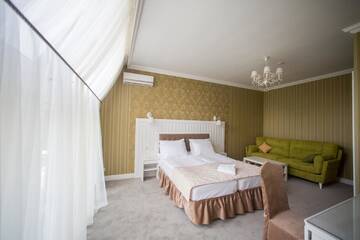 Фото номера Люкс с 2 спальнями Отель Boutique Hotel Deluxe г. Каменец-Подольский 9
