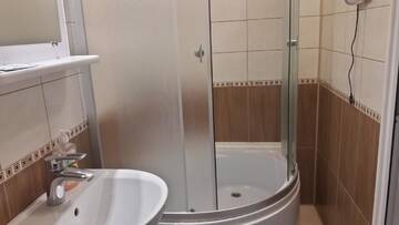 Фото номера Двухместный номер с 1 кроватью Отель Mini-hotel Yandrusi г. Каменец-Подольский 3