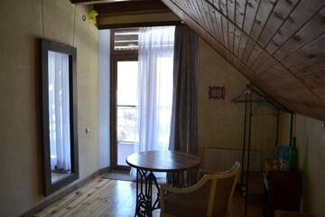 Фото номера Номер Делюкс с кроватью размера «king-size» Гостевой дом Romantic Guest House г. Каменец-Подольский 8
