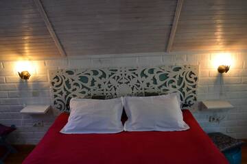 Фото номера Двухместный номер Делюкс с 1 кроватью Гостевой дом Romantic Guest House г. Каменец-Подольский 4