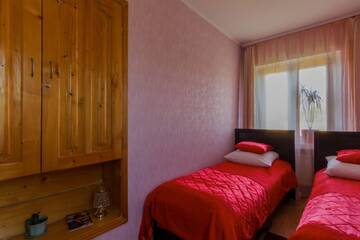Фото номера Стандартные апартаменты Гостевой дом Rooms with Fortetsya View г. Каменец-Подольский 4