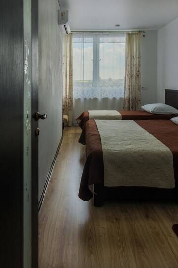Фото номера Апартаменты Апартаменты Rooms with Fortetsya View 2 г. Каменец-Подольский 13