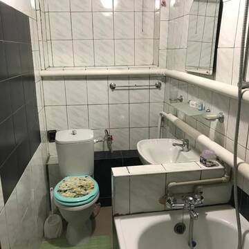 Фото номера Апартаменты - 1-й этаж Апартаменты Уютная квартира в центре Старого города! г. Каменец-Подольский 15