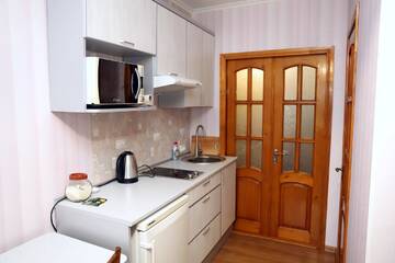 Фото номера Апартаменты с 1 спальней Апартаменты Apartment in Old Town on Zarvanska street г. Каменец-Подольский 7