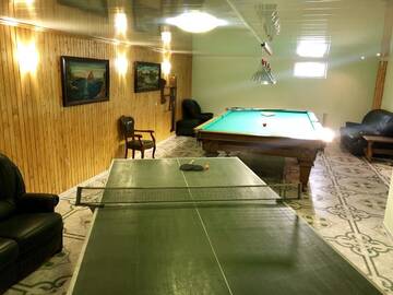 Фото номера Вилла с собственным бассейном Гостевой дом Luxury house with own pool, tenis, billiards г. Каменец-Подольский 16