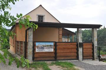 Фото номера Дом с 2 спальнями Гостевой дом Дом с видом на старую крепость г. Каменец-Подольский 71